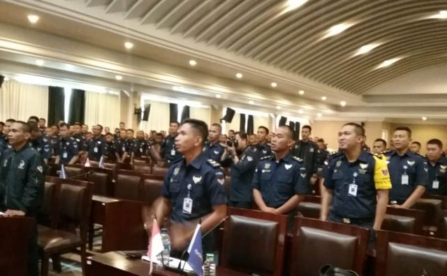 WhatsApp Image 2018-11-06 at 16.30.51 Para siswa Angkatan II ABN (Akademi Bela Negara) Partai Nasional Demokrat (Nasdem) yang diwisuda oleh Gubernur ABN, IGK Manila, di Kampus ABN, Pancoran - Jakarta Selatan. (Foto/Dok.Waspadaaceh.com)