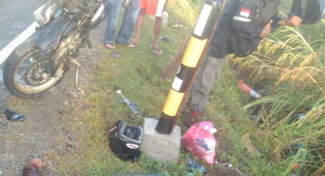 WhatsApp Image 2019-01-11 at 13.38.38 Foto kecelakaan lalulintas yang terjadi beberapa jam sebelumnya di Nagan Raya, yang juga menewaskan dua orang pengendara sepeda motor, Jumat (11/1/2019). (Foto/Ist)