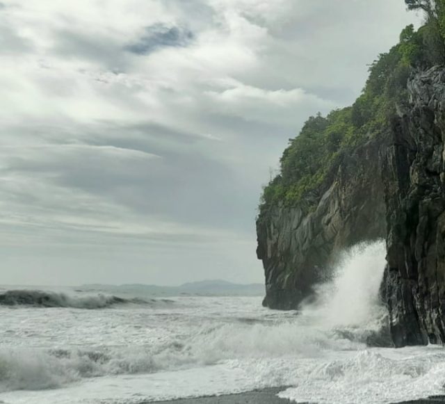 Awas 3 Hari Ke Depan Tinggi Gelombang Capai 4 Meter Di Sebagian