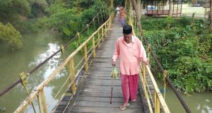 Salah satu jembatan yang dibangun melalui Otonomi Khusus (Otsus) di Gampong Tanah Dayoh, Pidie. (Foto/Muhammad Riza)