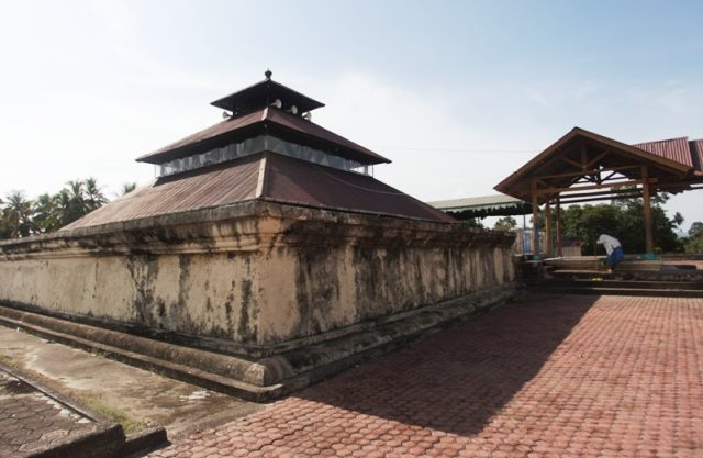 masjid Masjid Tuha Indrapuri di Desa Pasar Indrapuri, Kecamatan Indrapuri, Kabupaten Aceh Besar. (Foto/Dani Randi)