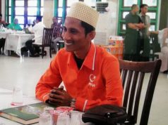 Bergek saat diuji tes baca Quran di Asrama Haji Banda Aceh, Kamis (19/7/2018). (Foto/Dani Randi)
