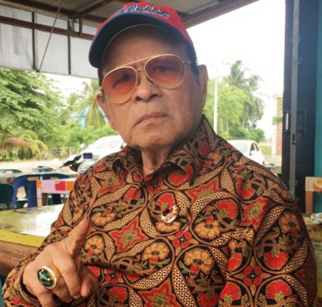 Ketua DPD PDIP (Partai Demokrasi Indonesia Perjuangan) Aceh, Karimun Usman. (Foto/Aldin NL)