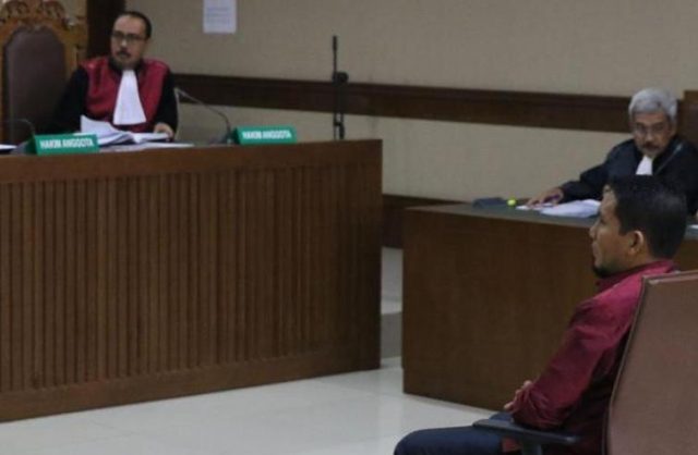 Ahmadi Bupati Bener Meriah, Ahmadi, Kamis hari ini (26/9/2018), mulai menjalani sidang di Pengadilan Tipikor di Jakarta. (Foto/liputan6.com)