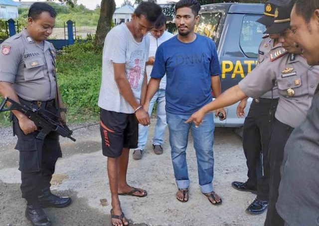 WhatsApp Image 2018-12-01 at 17.29.11 Salah seorang tahanan Lapas Lambaro, Aceh Besar, yang berhasil ditangkap kembali oleh petugas Polres Pidie. (Foto/Muhammad Riza).