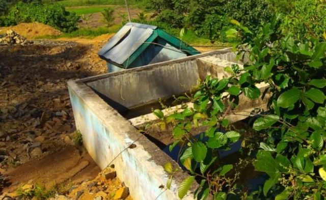 WhatsApp Image 2018-12-30 at 16.32.21 Proyek pompanisasi di Desa Monmata Kecamatan Krueng Sabe, Aceh Jaya, hingga kini belum difungsikan secara maksimal. (Foto/zammil)