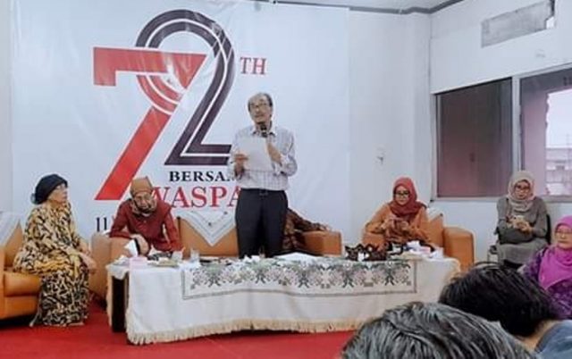 waspadahut Pemimpin Redaksi Harian Waspada, H.Prabudi Said, menyampaikan pidatonya pada HUT ke-72 Harian Waspada, di gedung Bumi Warta Waspada Medan, Jumat (11/1/2019).