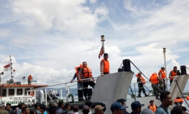 kapal tenggelam