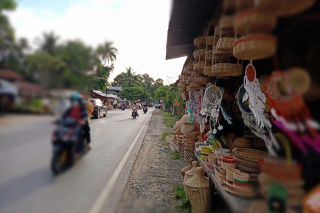ayaman_rotan_abes