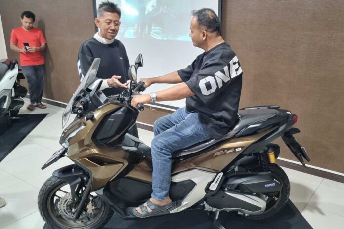 New Honda ADV 160. Foto Ist