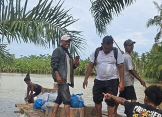 IIBF Sumut Serahkan Bantuan Kemanusiaan ke Desa Terisolir Korban Banjir