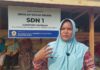 Siti Sari: Penjaga Mimpi Siswa di Ujung Desa yang Terlindas Banjir